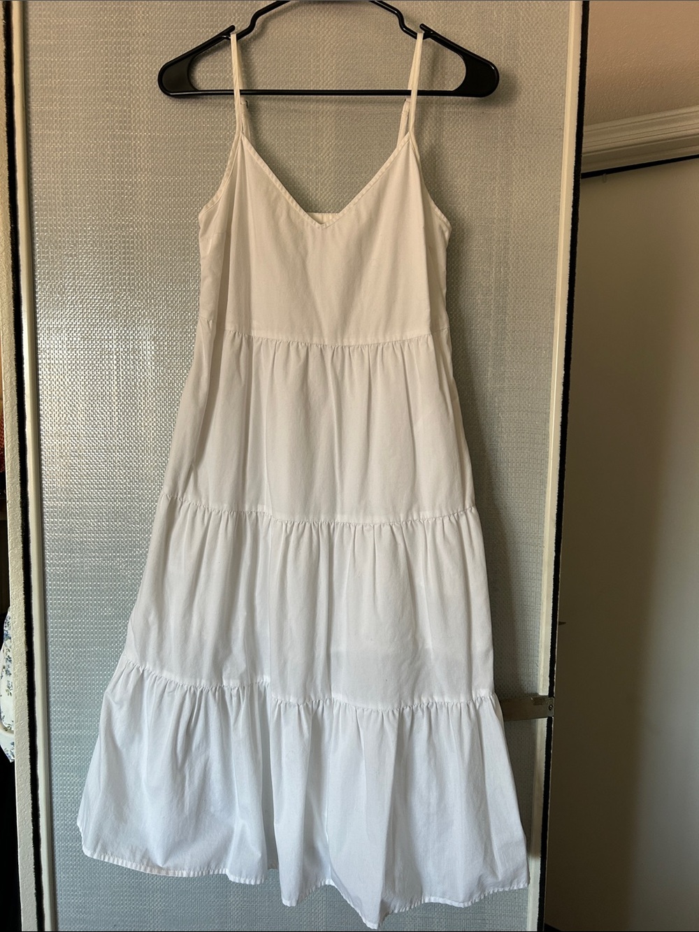 Abercrombie & Fitch White Tiered Spaghetti-Strap Maxi Dress
